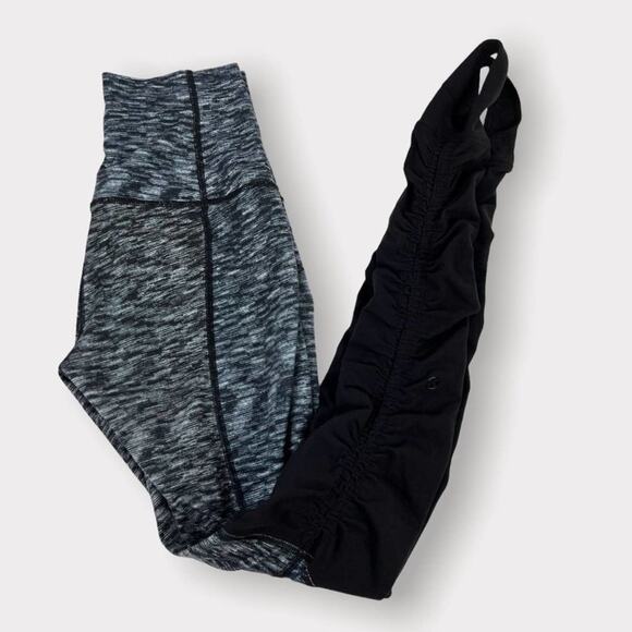 Lululemon Wunder Under Pant Stirrup in Dramatic Static White Black Size 4 - Picture 3 of 7